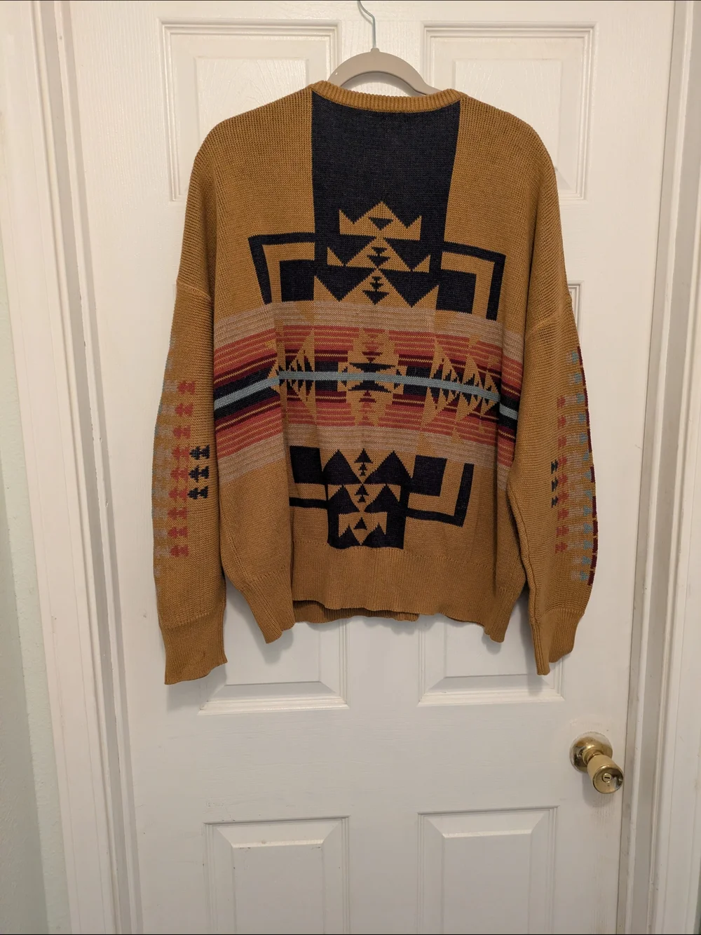 Pendleton! Southwestern Sweater - Picture 2 of 6